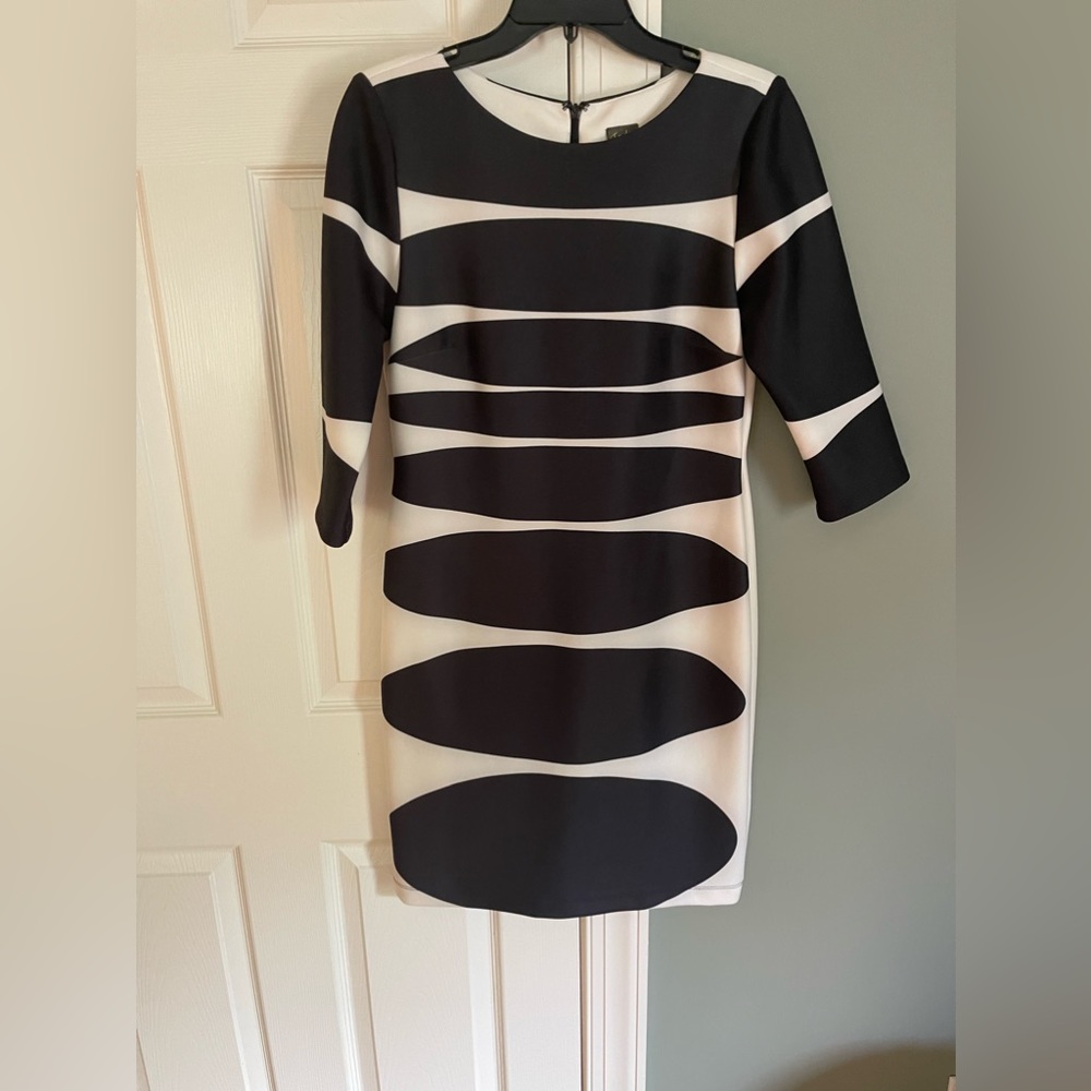 Taylor black and cream straight dress